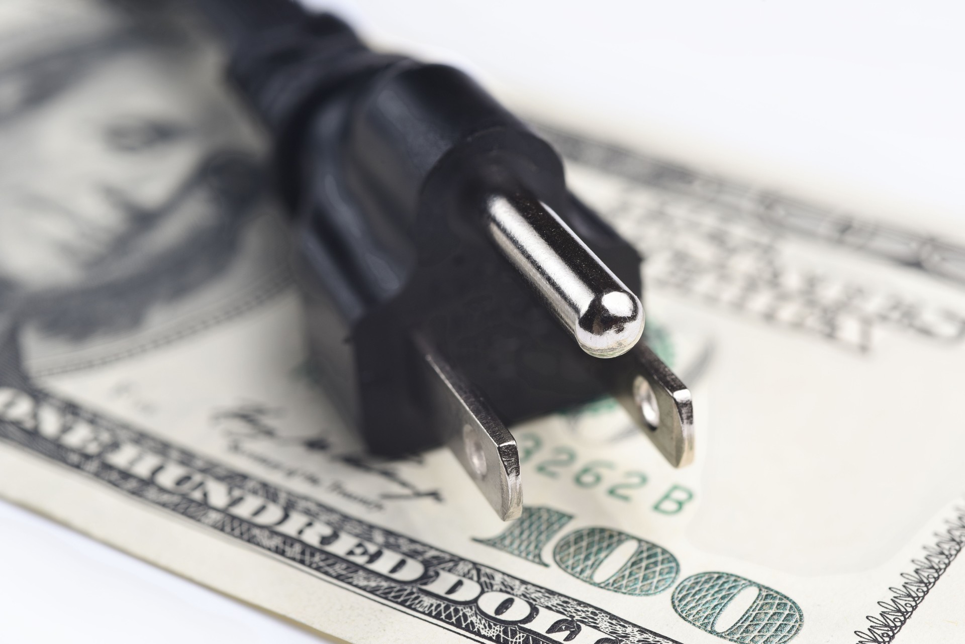 Save on electricity bills - Massachusetts lowest electric rates - competitive electricity pricing- Sunrich Power